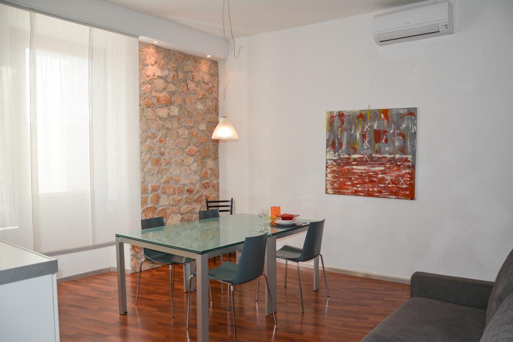 Sembenini Palace Riva del Garda Kültér fotó
